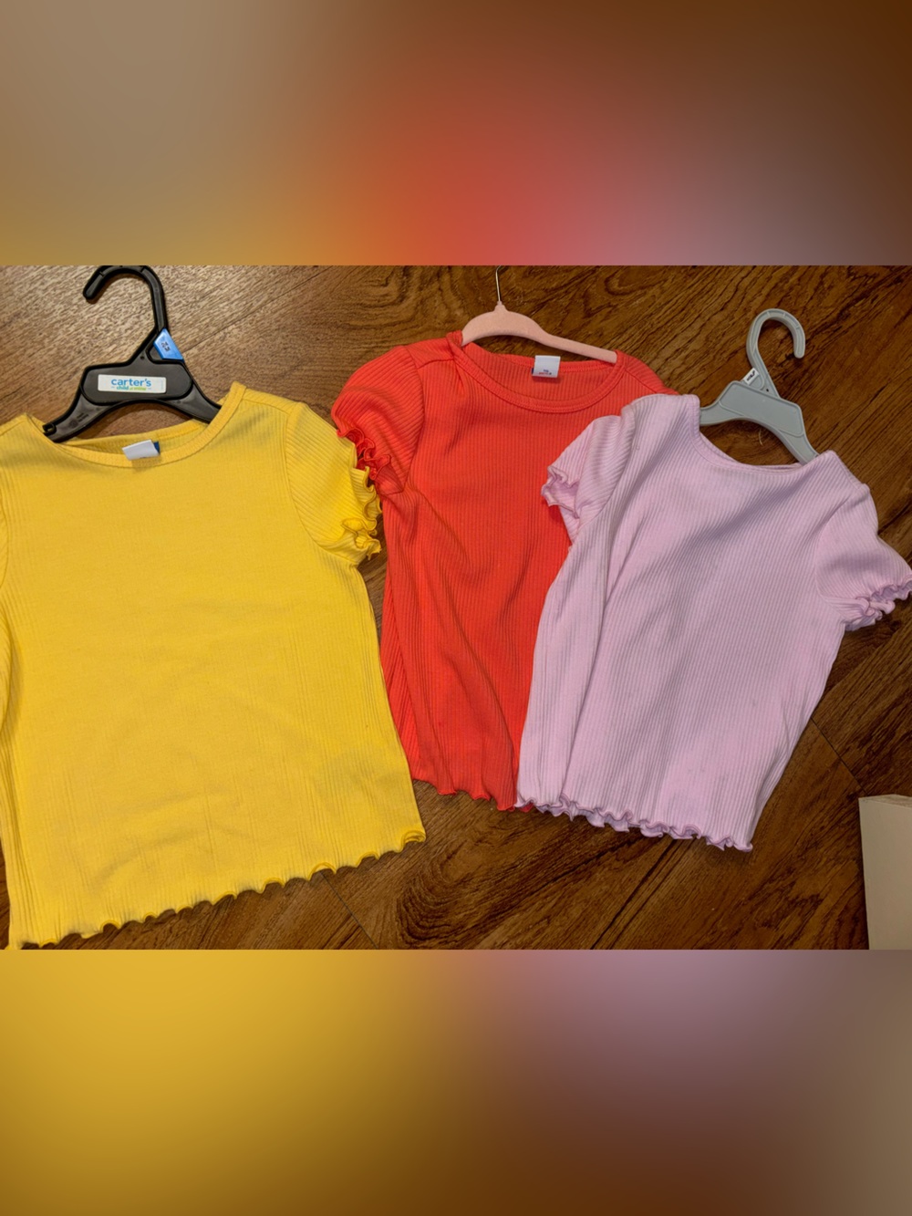 Old Navy Toddler Ribbed Short Sleeve Shirts
(3 Pack) - Size 2T